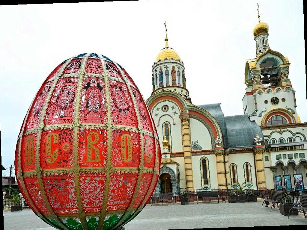 Торжественные Пасхальные богослужения в храмах Сочи