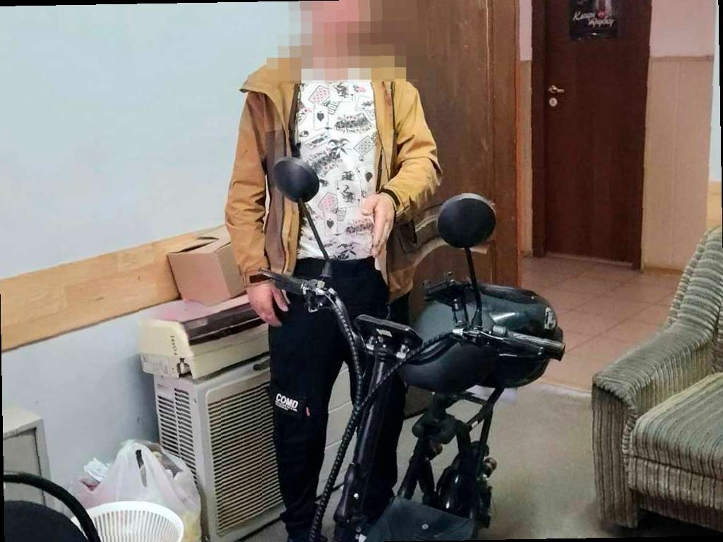 В Сочи приезжий угнал электросамокат и получил статью за мошенничество