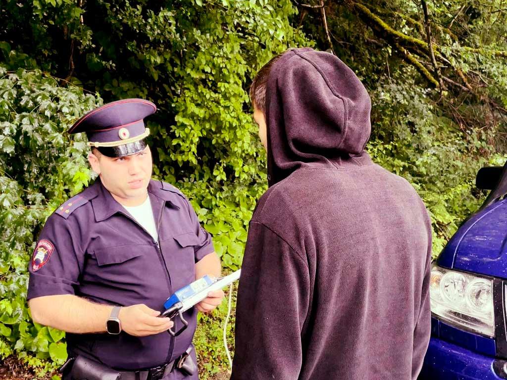 В Сочи усилена проверка транспорта с высокой проходимостью
