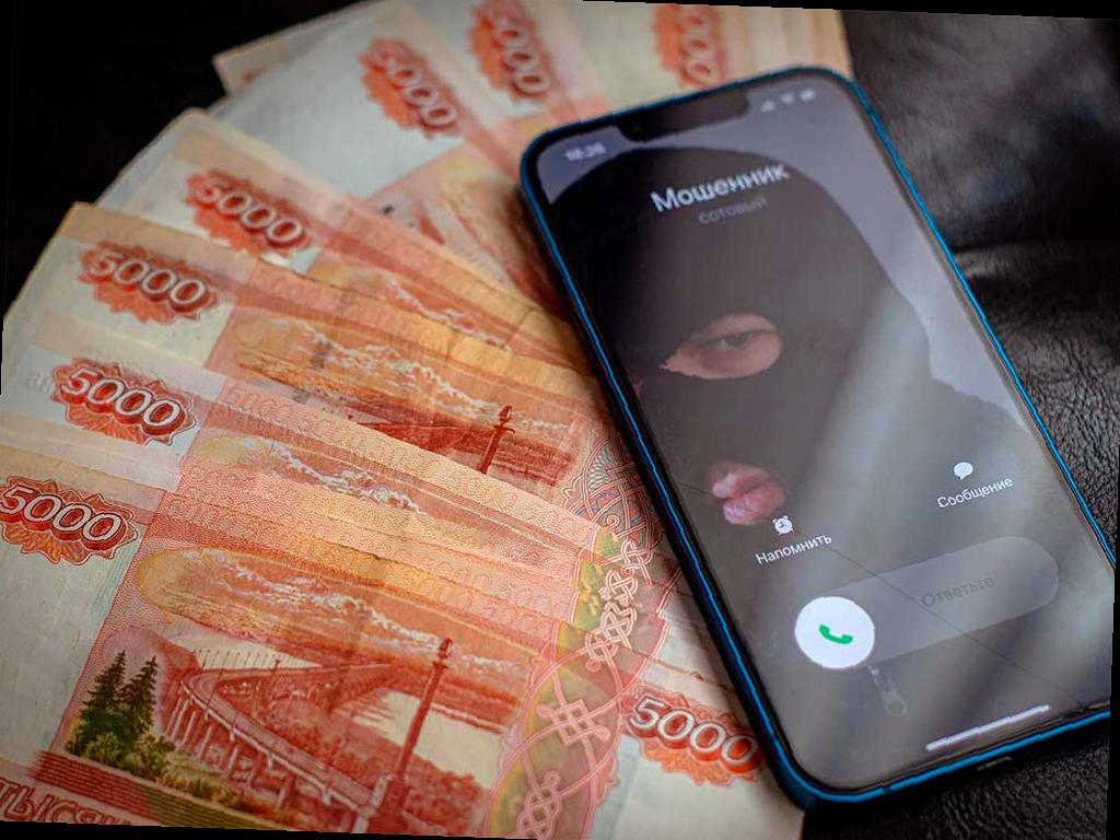 Жители Краснодарского края потеряли свыше 19 миллионов рублей за один день из-за телефонных мошенников. Об этом сообщили в региональном ГУ МВД.