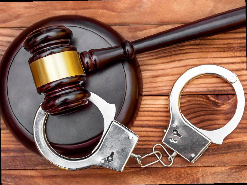 В Адлере задержан 19-летний рецидивист за грабеж