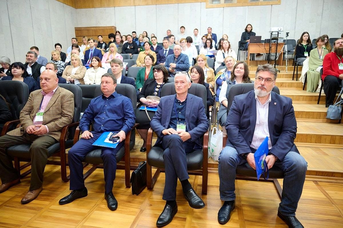 Будущее российского чаеводства обсудили в Сочи на конференции