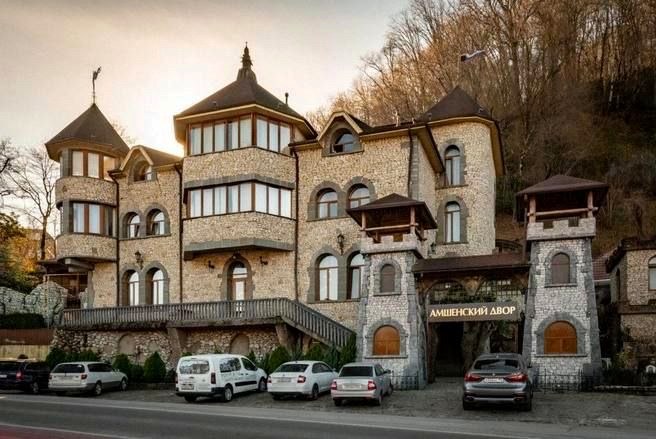 Прокуратура Сочи требует сноса ресторана «Амшенский двор