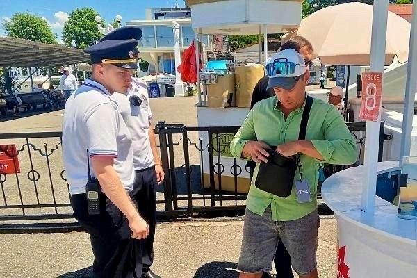 Штрафы за навязчивое предложение услуг в Сочи достигли 400 тысяч рублей