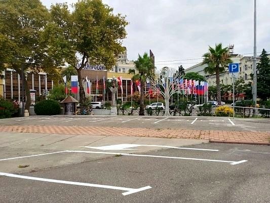 Будущее территории бывшего кинотеатра «Спутник» в Сочи обсуждают с жителями