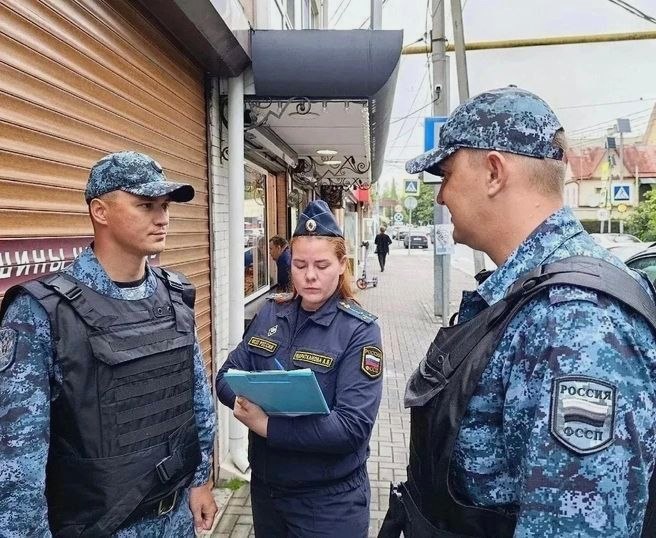 Снос незаконной пристройки и гаража в Хостинском районе Сочи